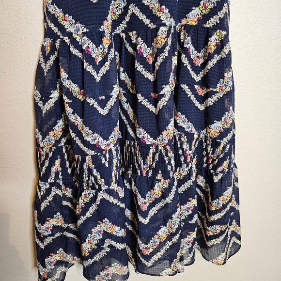 HD In Paris Navy Floral Rococo Chevron Tiered Midi Dress Size Small - Picture 4 of 10